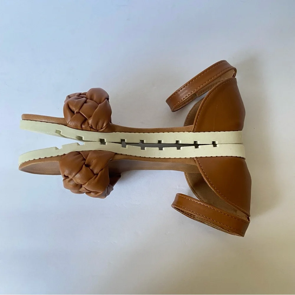 Tahari Braided Brown Sandal Kids Size 2